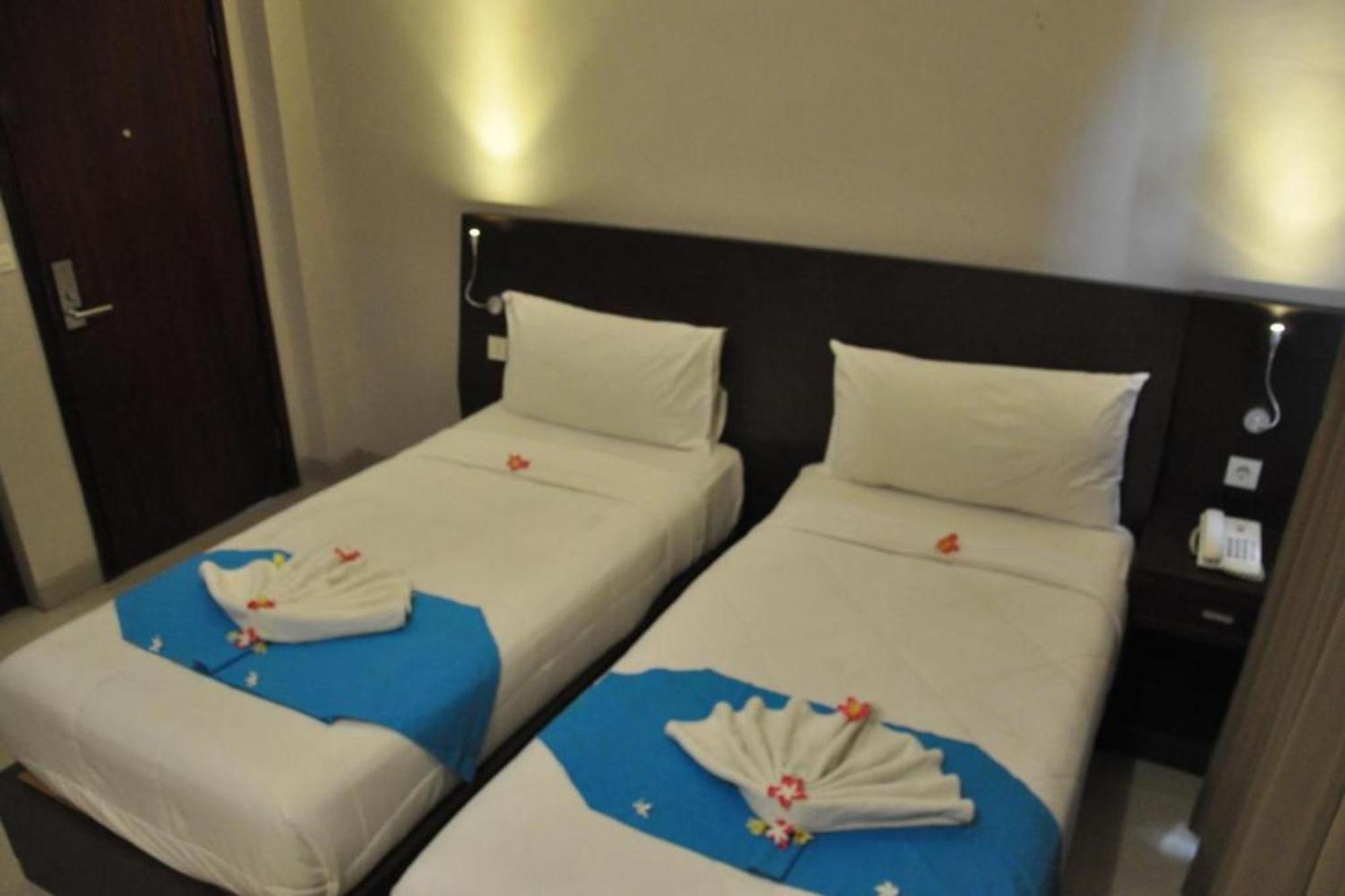 Akarsa Transit Hotel Sanur Eksteriør billede